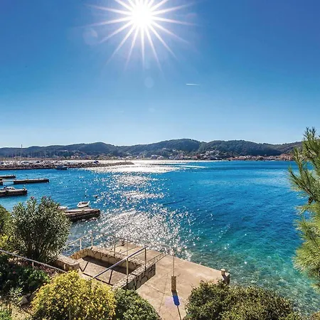 Apartament Awesome In Rab Supdraga With Wifi